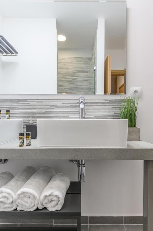 Magnolia City Suite Патра Экстерьер фото